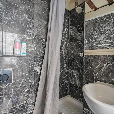 Studio Cosy Dans Le Marais Apartamento París