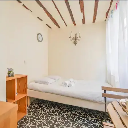 Studio Cosy Dans Le Marais Apartamento